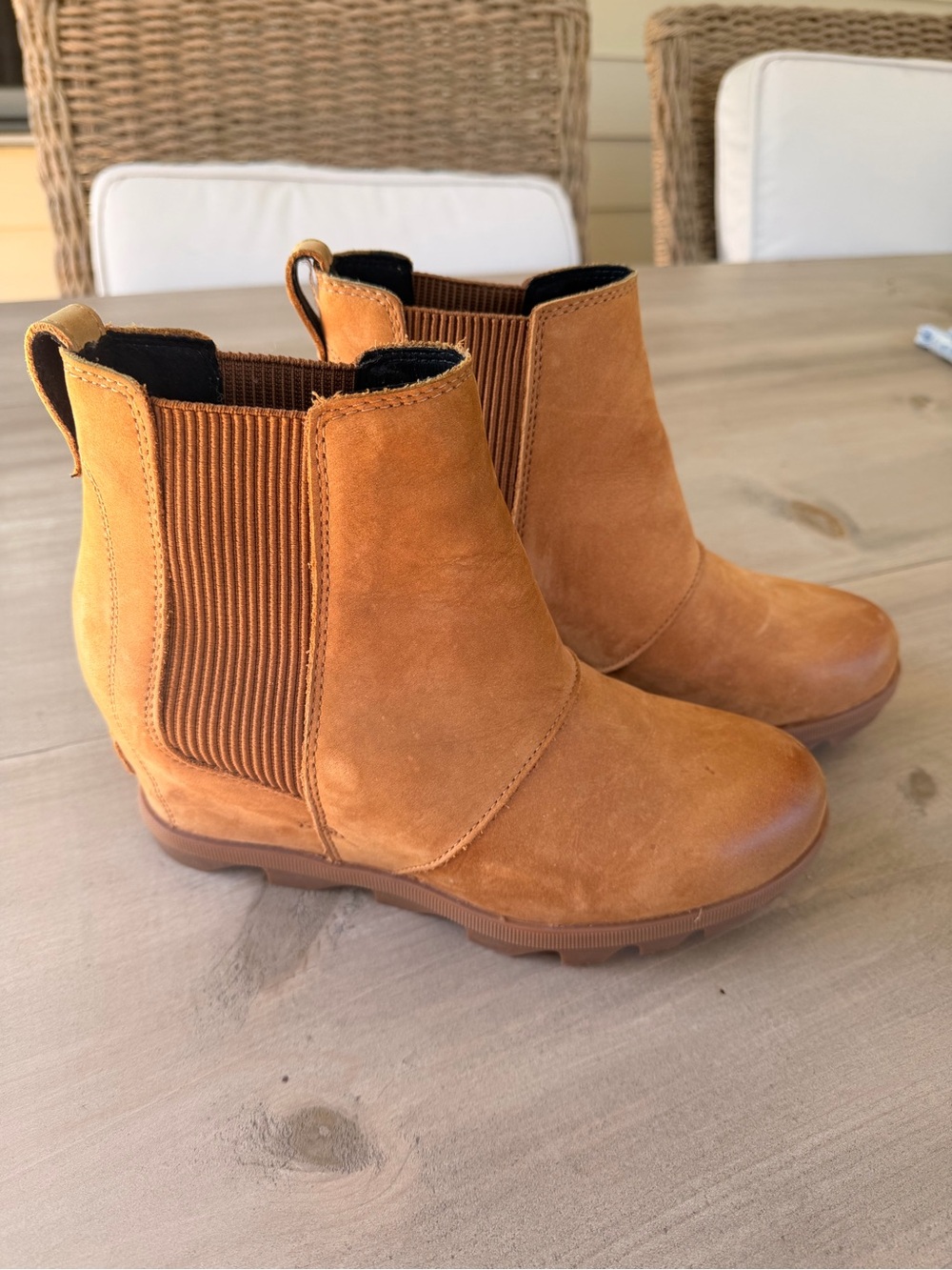 Sorel Wedges